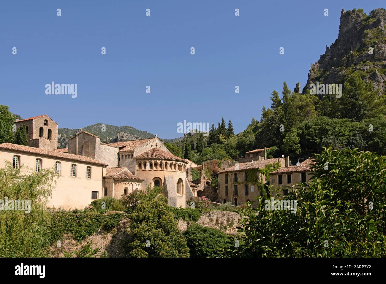 Saint-Guilhem-le-Désert, Languedoc-Roussillon, Frankreich, Europa Stockfoto