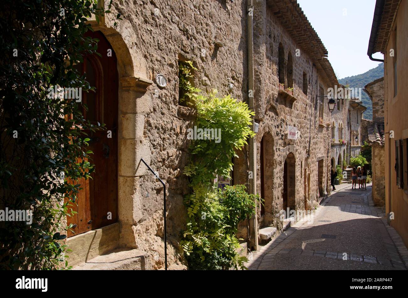 Saint-Guilhem-le-Désert, Languedoc-Roussillon, Frankreich, Europa Stockfoto