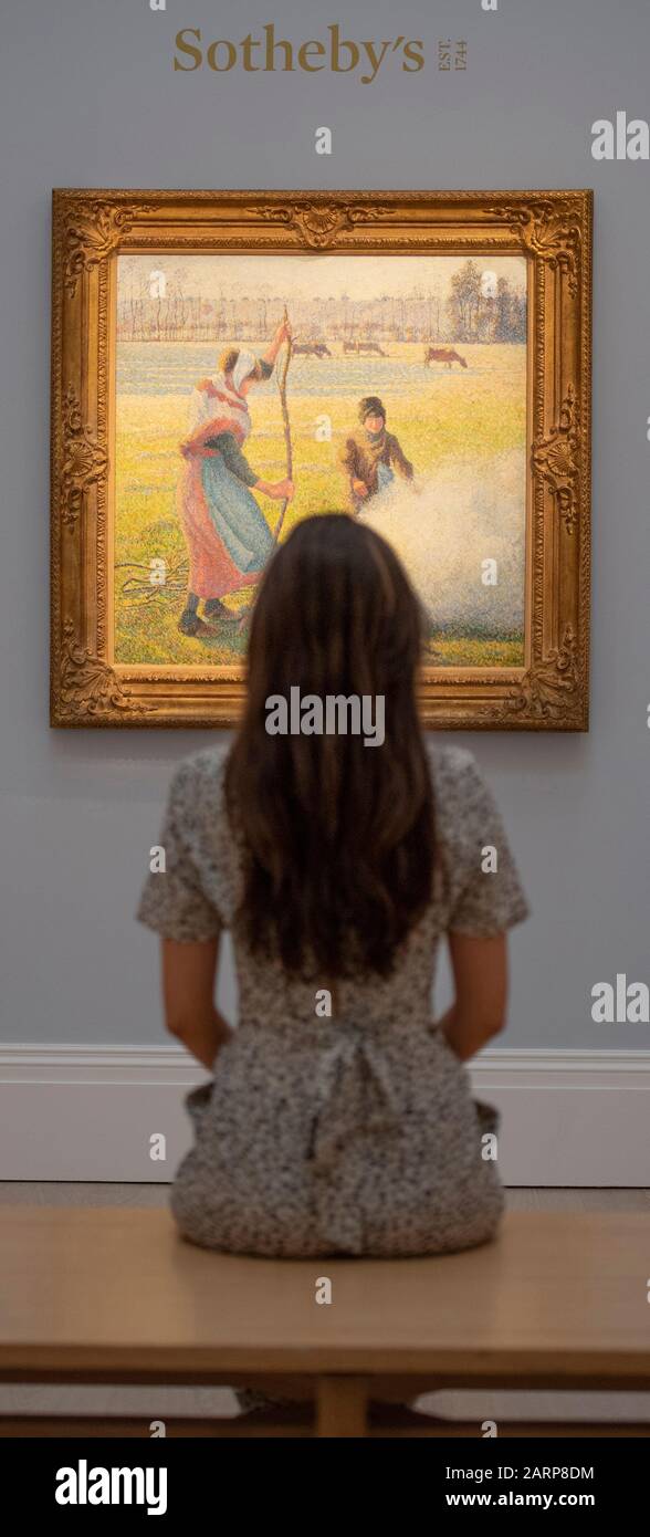 Sotheby's, London, Großbritannien. Januar 2020. Sotheby's Impressionist, Modern & Surrealist Art Sale Preview. Selten gesehene Werke von Pissarro, Signac, Van Gogh, Miró, Monet, Picasso, Léger, Kirchner & Chagall im Blick. Bild: Camille Pissarro. Gelée Blanche, Jeune Paysanne Faisant du Feu, im Jahr 1888. Schätzung £8.000.000-12.000.000. Kredit: Malcolm Park/Alamy Live News. Stockfoto