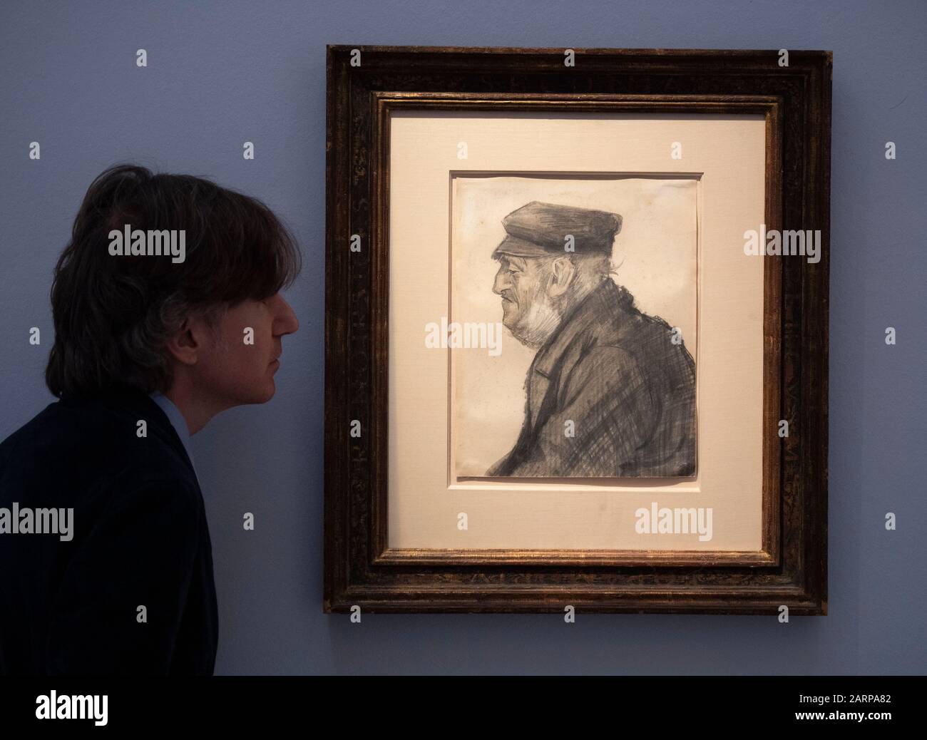 Sotheby's, London, Großbritannien. Januar 2020. Sotheby's Impressionist, Modern & Surrealist Art Sale Preview. Selten gesehene Werke von Pissarro, Signac, Van Gogh, Miró, Monet, Picasso, Léger, Kirchner & Chagall im Blick. Bild: Vincent van Gogh. Waisenkind, 1882. Schätzung: £400.000-500.000. Kredit: Malcolm Park/Alamy Live News. Stockfoto