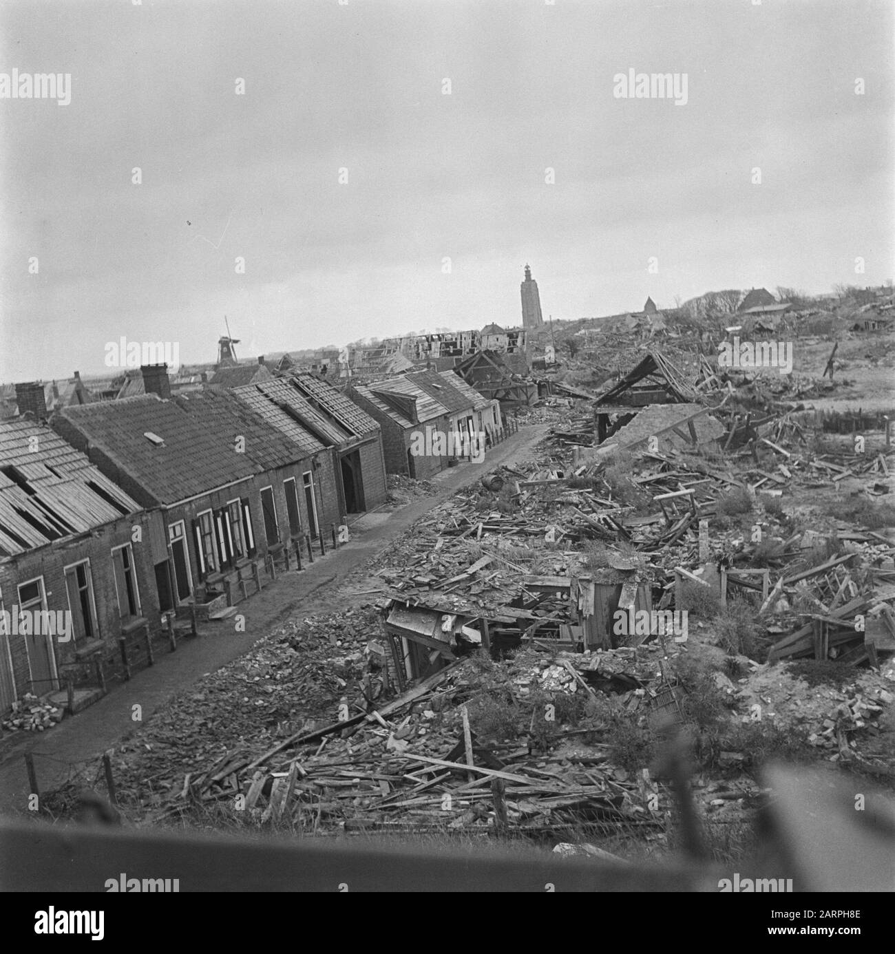 Verwüstungen: Westkapelle Zweiter Weltkrieg, Verwüstung Datum: 1945 Ort: Westkapelle, Zeeland Schlüsselwörter: Krieger, Zweiter Weltkrieg Stockfoto