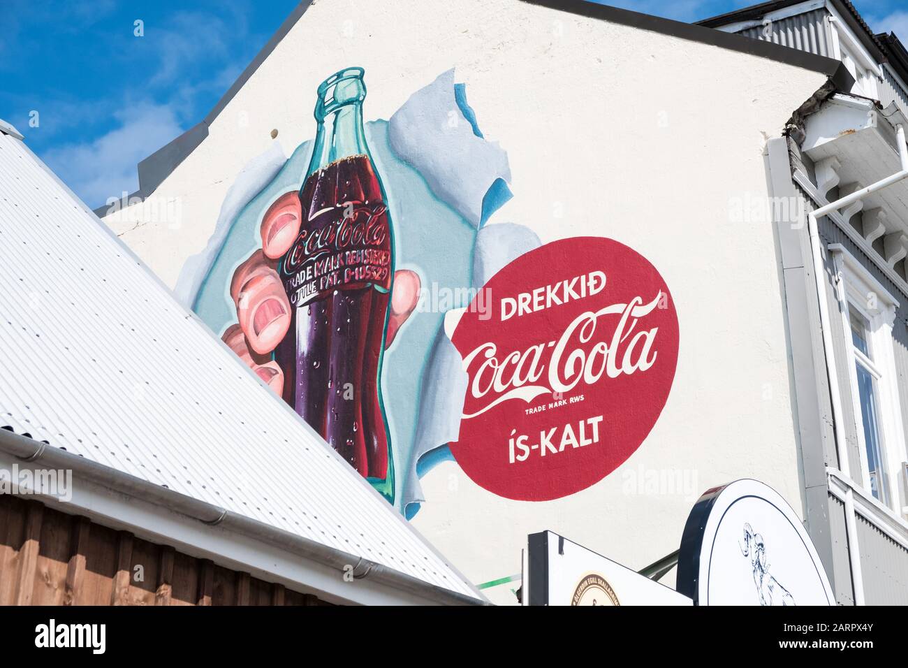 Coca-Cola-Werbung im Zentrum von Reykjavik, Island Stockfoto