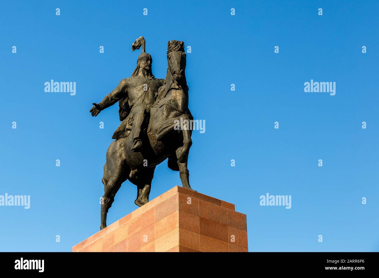 Bishkek, Kirgisistan - 18. September 2019: Held Manas Statue. Denkmal Epic von Manas auf dem Ala-Too-Platz. Stockfoto