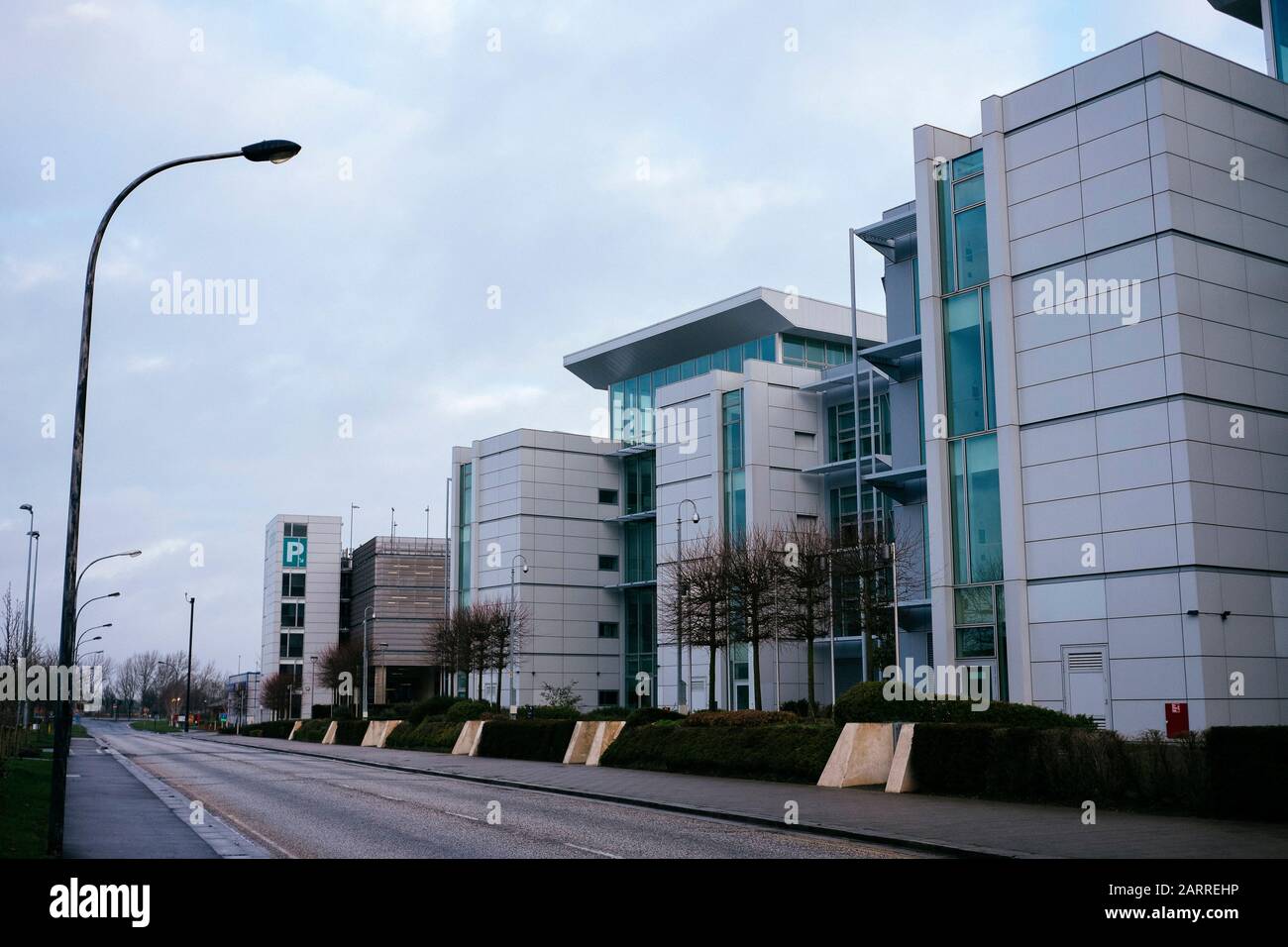 Eisenbahnnetz, in der Nähe des Hauptbahnhofs von Milton Keynes Stockfoto