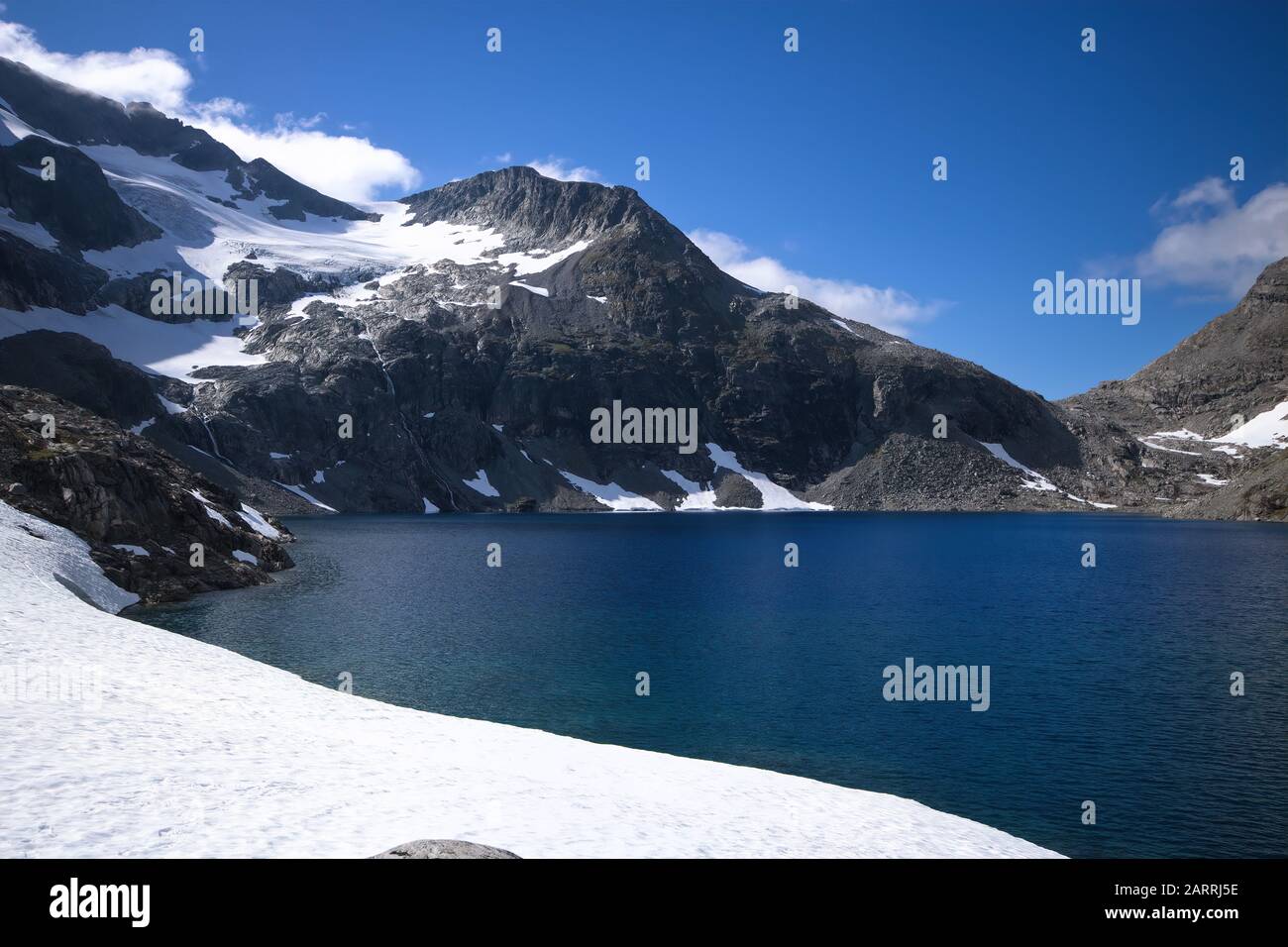 Bispevatnet See 800 Meter über Trollstigen Stockfoto