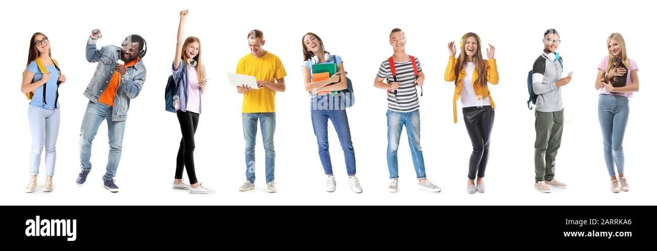 Gruppe von Happy Teenager auf weißem Hintergrund Stockfoto