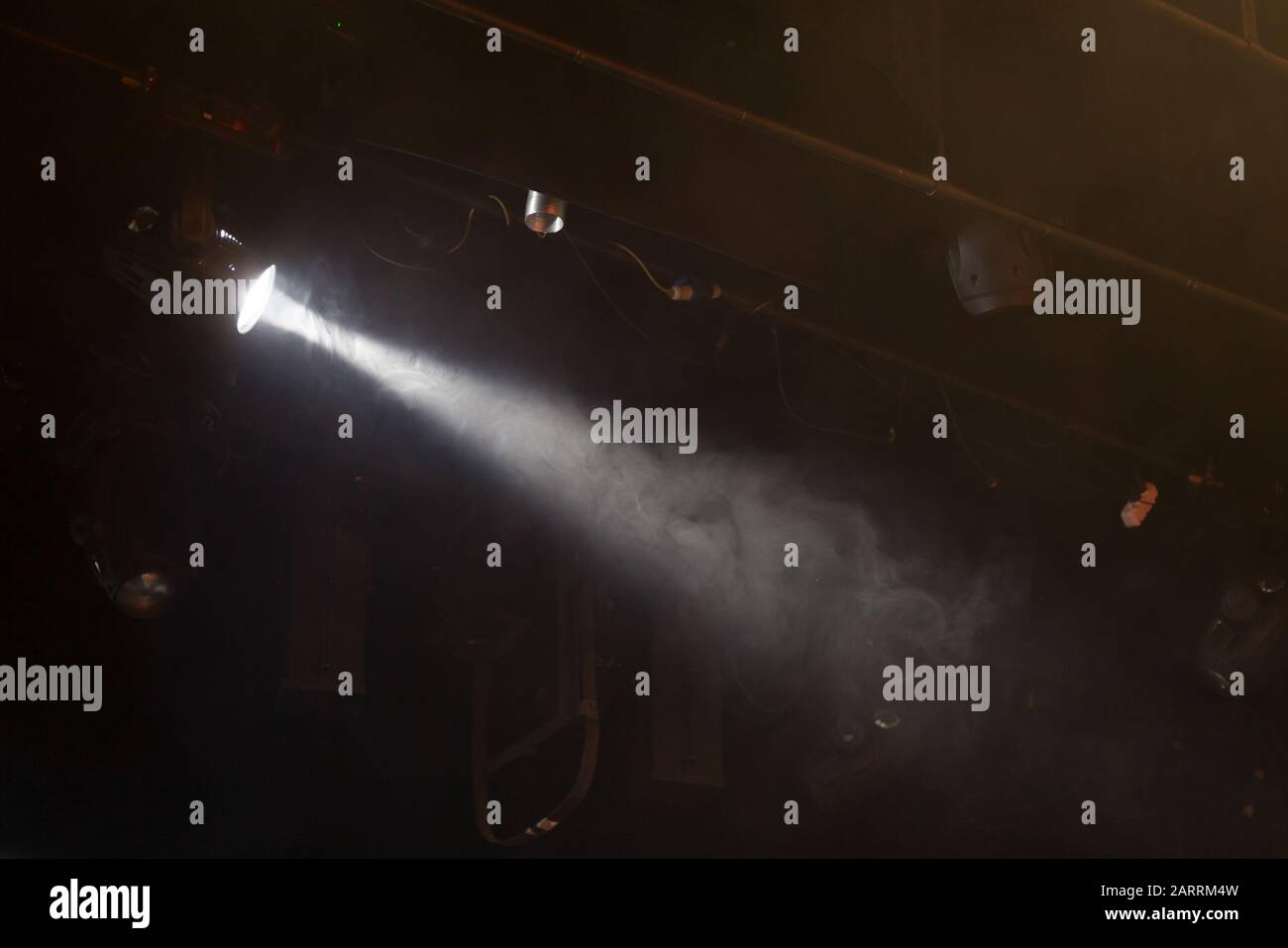 Ein Flutlicht im Theater Stockfoto