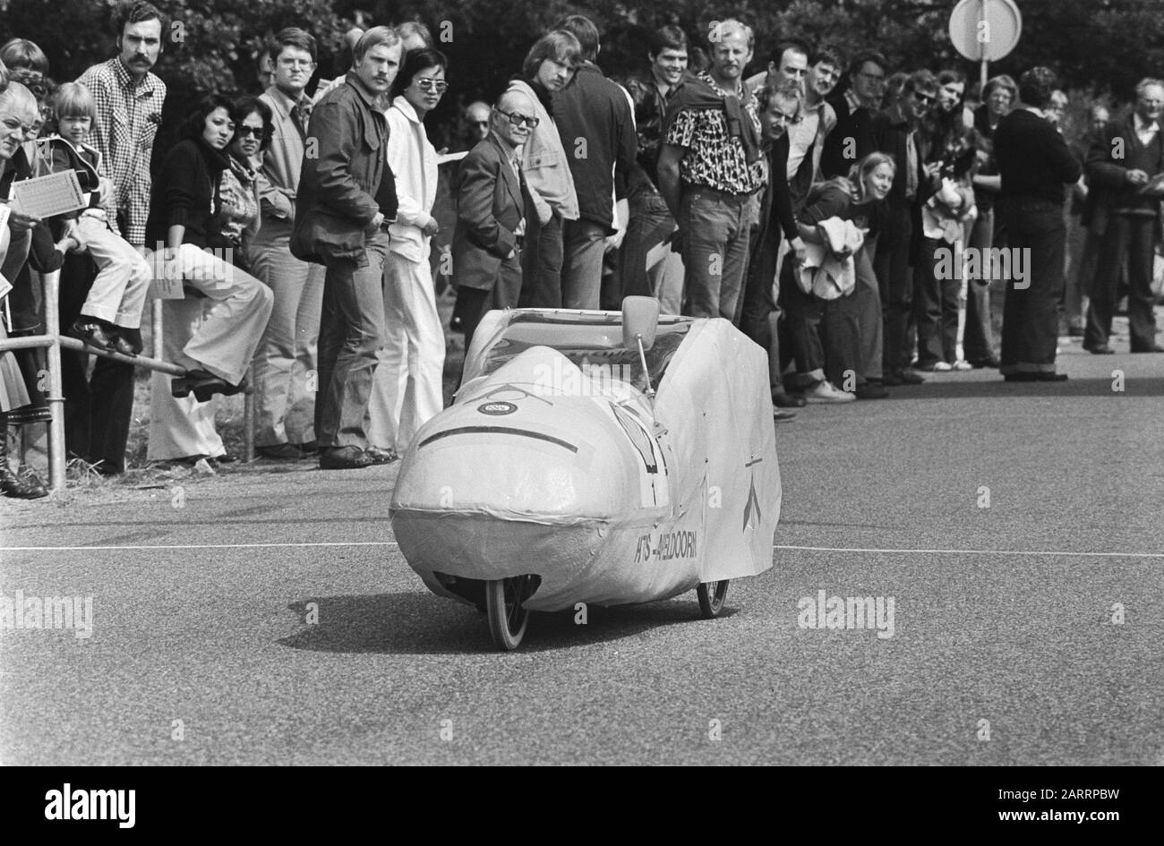 Sheel Economigheids Marathon; NR. 11. Gewinner TH Eindhoven, NR. 12. Platz TWENTE Datum: 1. Juli 1978 Ort: Eindhoven Schlagwörter: Name der Marathons Institution: TU Eindhoven Stockfoto