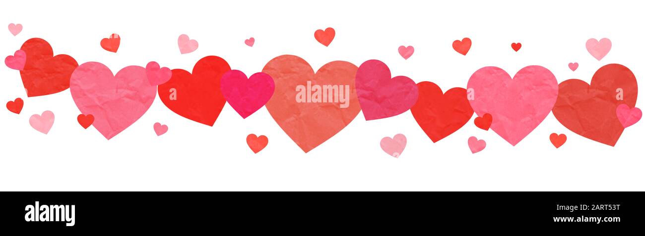 Festliches Bannerdesign mit Herzdesign. Rote, rosa Papierherzen auf wwwhite Hintergrund. Dekoration zum Valentinstag Stockfoto
