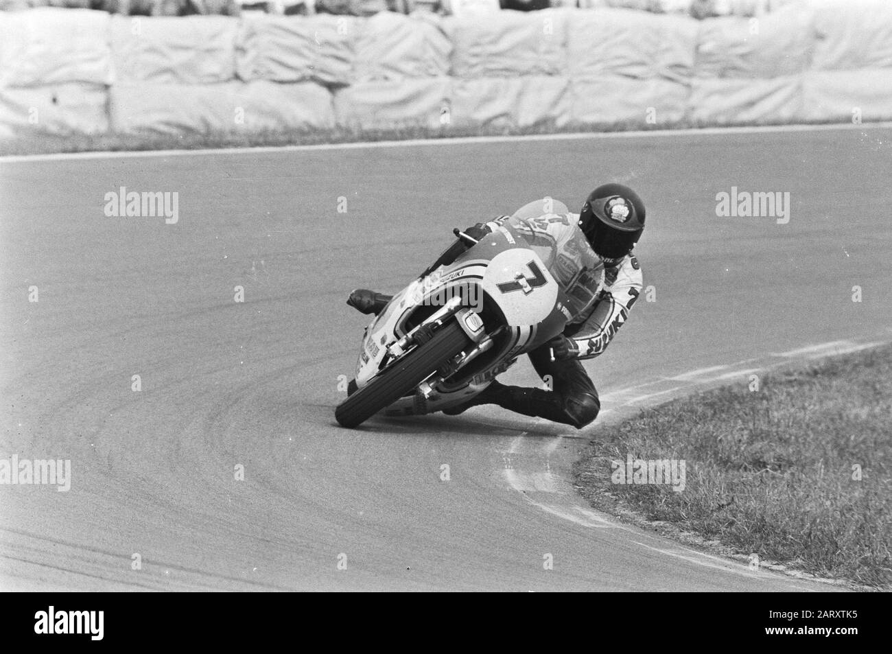 TT Assen 1976 TT in Assen, 500cc Klasse. Barry Sheen in Aktion Datum: 26. Juni 1976 Ort: Axis Keywords: Motorradfahrer, Motorräder, Motorsport persönlicher Name: Sheen, Barry Stockfoto