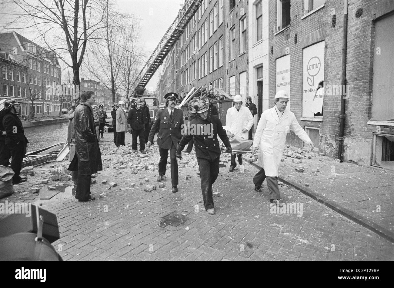 Tragens bleibt sloper bei Pand Westerkade Datum: 25. Januar 1978 Schlüsselwörter: Gebäude, Abriss Stockfoto