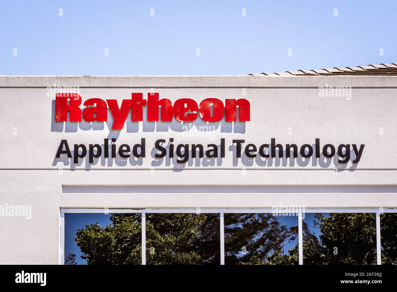 August 2019 Sunnyvale/CA/USA - Raytheon Applied Signal Technology (AST)-Büros im Silicon Valley; Die Raytheon Company ist eine große US-Verteidigungsgesellschaft c Stockfoto