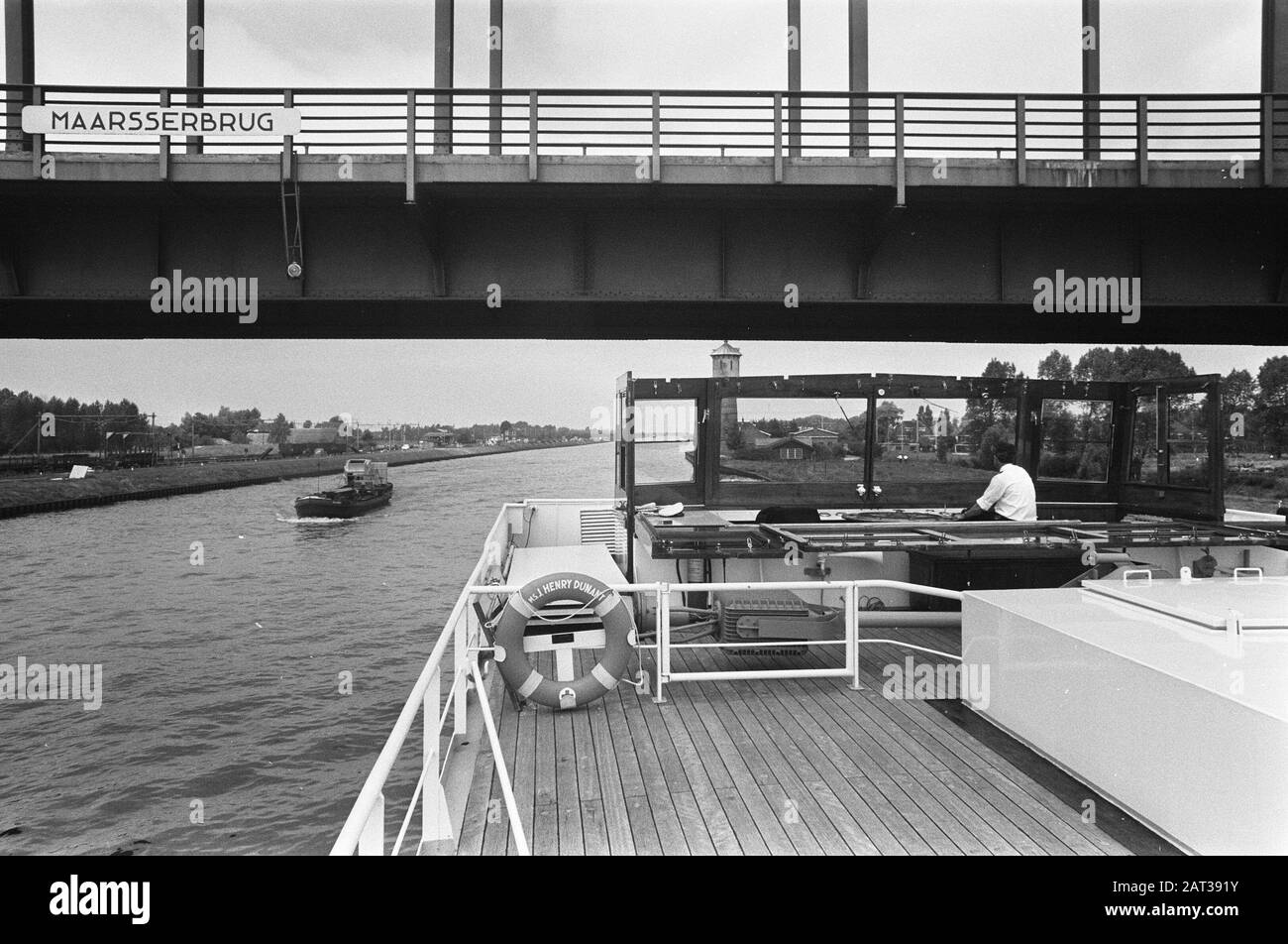 Das Rotkreuz-Schiff J. Henry Dunant macht eine Reise von einer Woche mit 42 Jugendlichen Patienten, hauptsächlich mit Atem- und Herzproblemen Auf Dem Deck des Schiffes Datum: 14. Juli 1969 Schlüsselwörter: Patienten, Schiffe Stockfoto