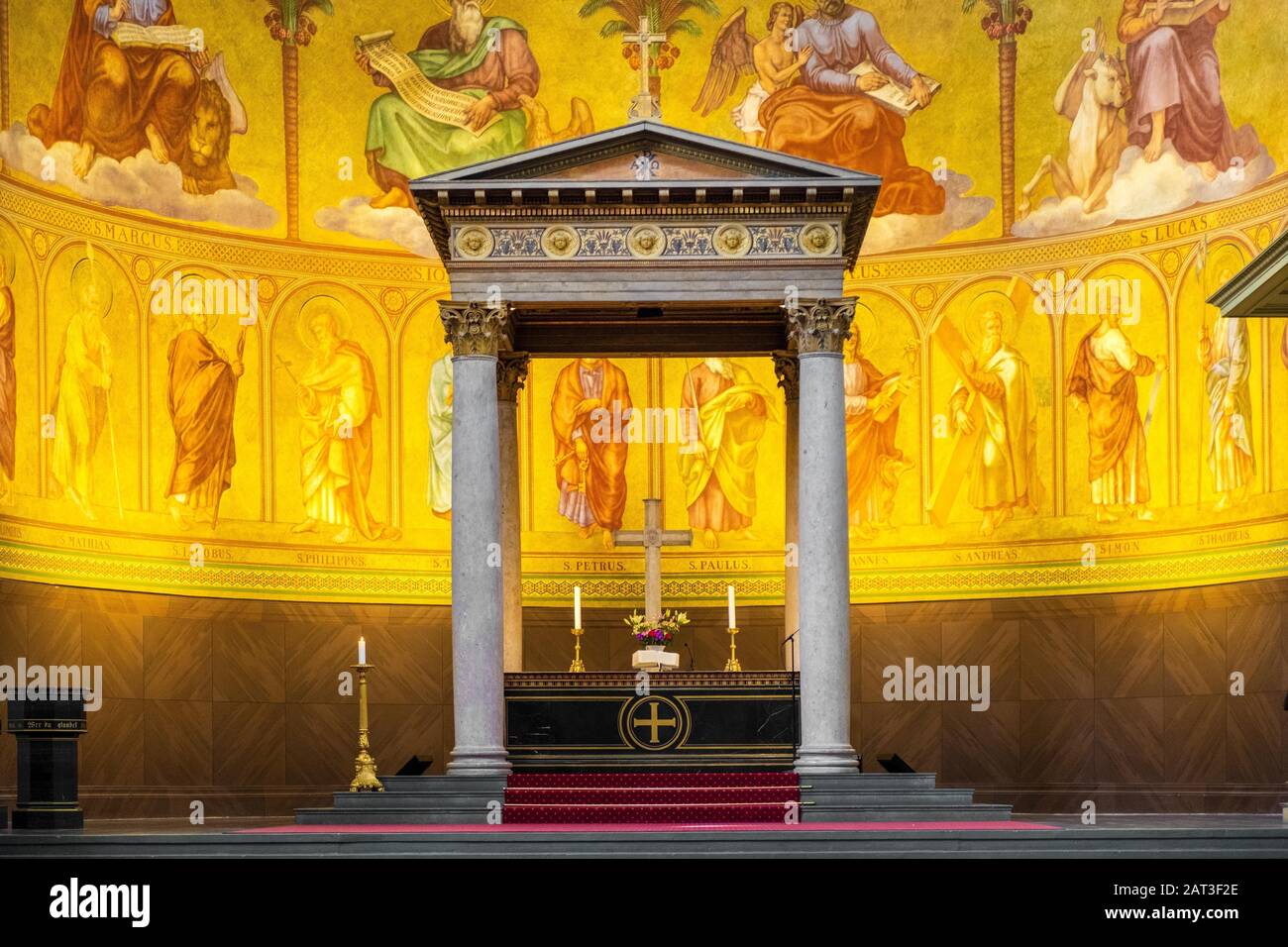Potsdam, Brandenburg/Deutschland - 2018/07/29: Innere der St. Nikolaus Kirche am Alten Markt in der historischen Altstadt von Potsdam. Stockfoto