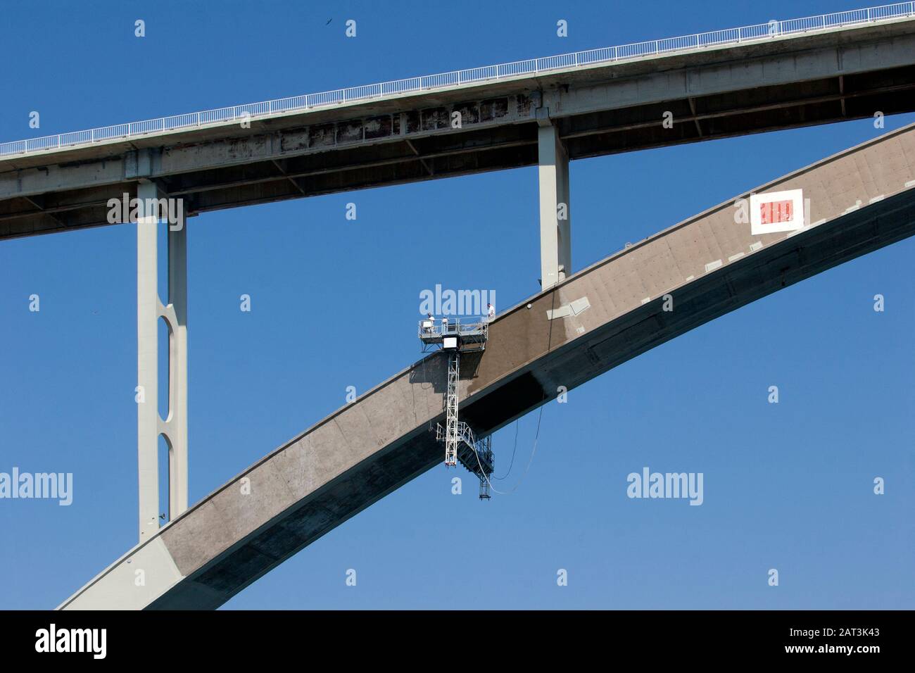 Erneuter Bogen der Krk-Brücke in Kroatien Stockfoto