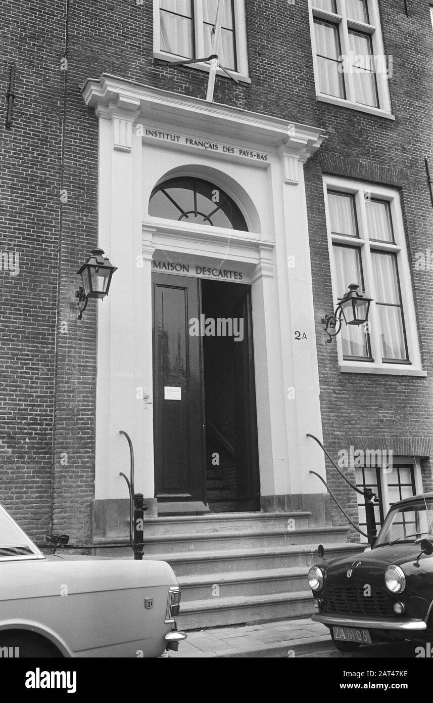 Institut Français des Pays-Bas im ehemaligen Hospiz Wallon Eingangsdatum: 7. april 1971 Standort: Amsterdam, Noord-Holland Schlüsselwörter: Gebäude, Eingänge Stockfoto