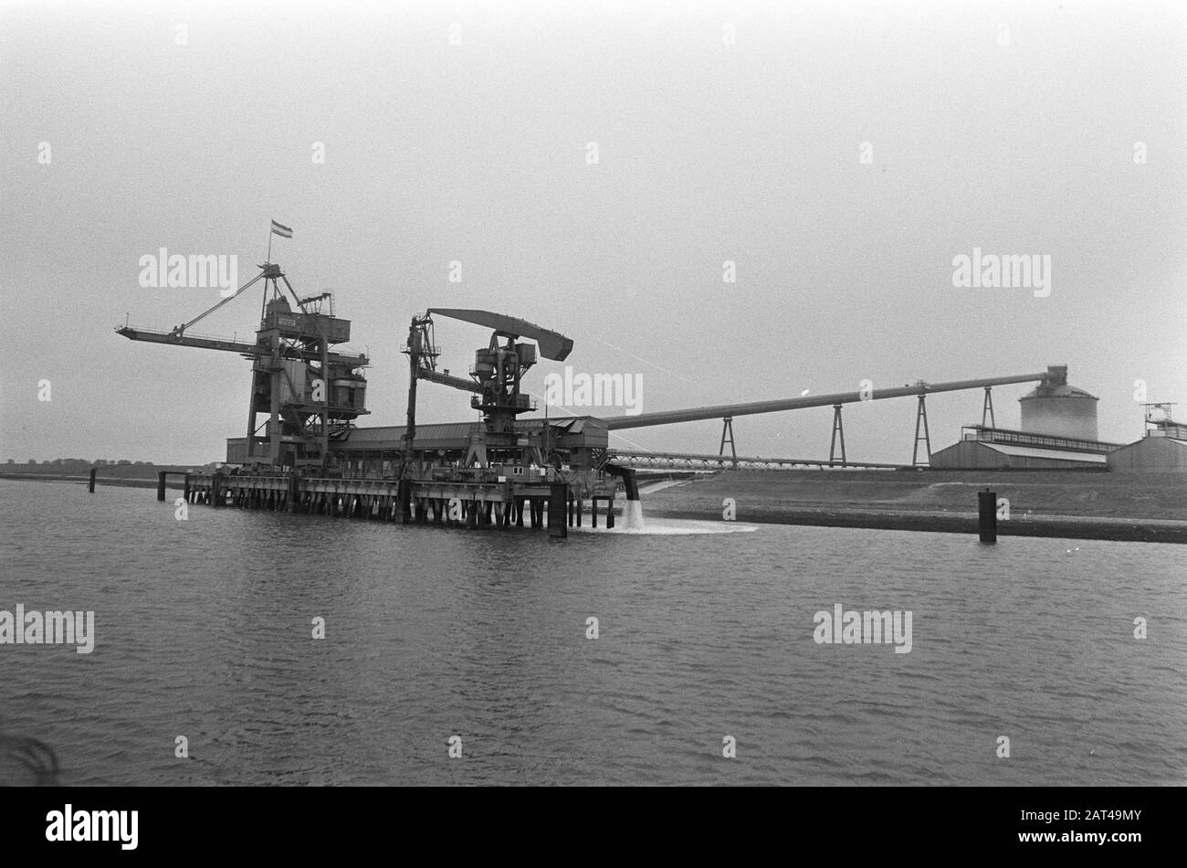 Eröffnung Eemshaven von Koningin Juliana Installation im Eemshaven Datum: 7. Juni 1973 Ort: Eemshaven Schlüsselwörter: Häfen Stockfoto