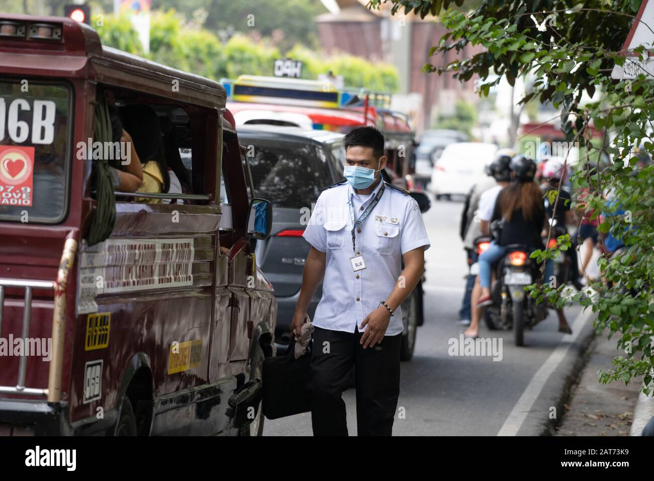 Cebu City, Philippinen. Januar 2020. Mit dem ersten bestätigten Fall von Coronavirus auf den Philippinen hat die enorme Nachfrage nach Gesichtsmasken das Angebot überboten. Credit: Imagewallery2/Alamy Live News Stockfoto