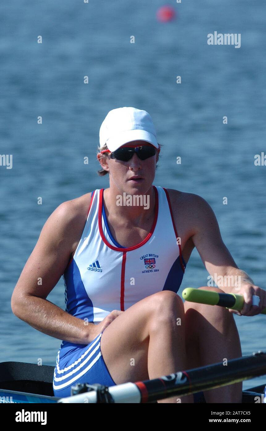 20040818 Olympische Spiele Athen Griechenland [Rowing] Schinias - Foto Peter Spurrier GBR W2-, links Kath Grainger und Kath Bishop, zu Beginn ihres Halbfinales, Images@intersport-images.com Tel +44 7973 819551 [Mandatory Credit Peter Spurrier/ Intersport Images] Stockfoto