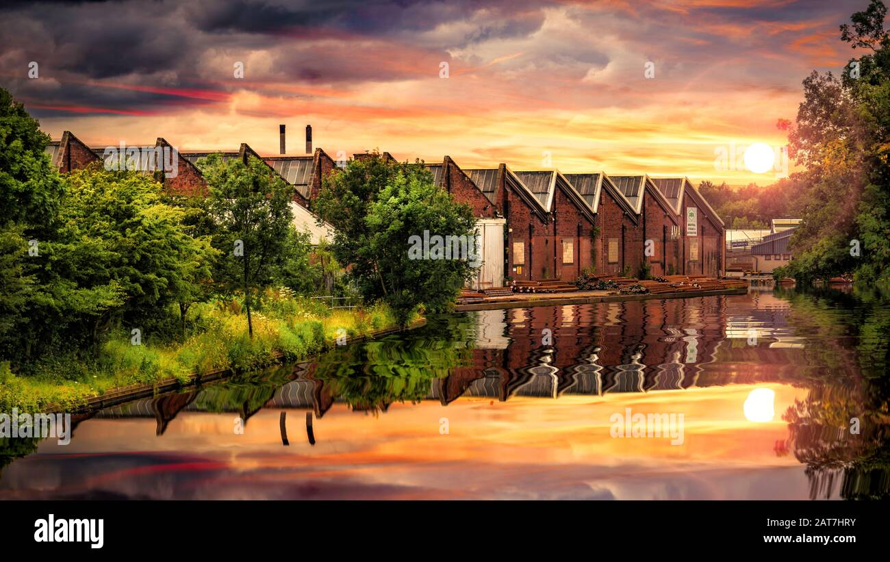 Sunset Town Aus Stahl, Rotherham South Yorkshire, Großbritannien. Stockfoto