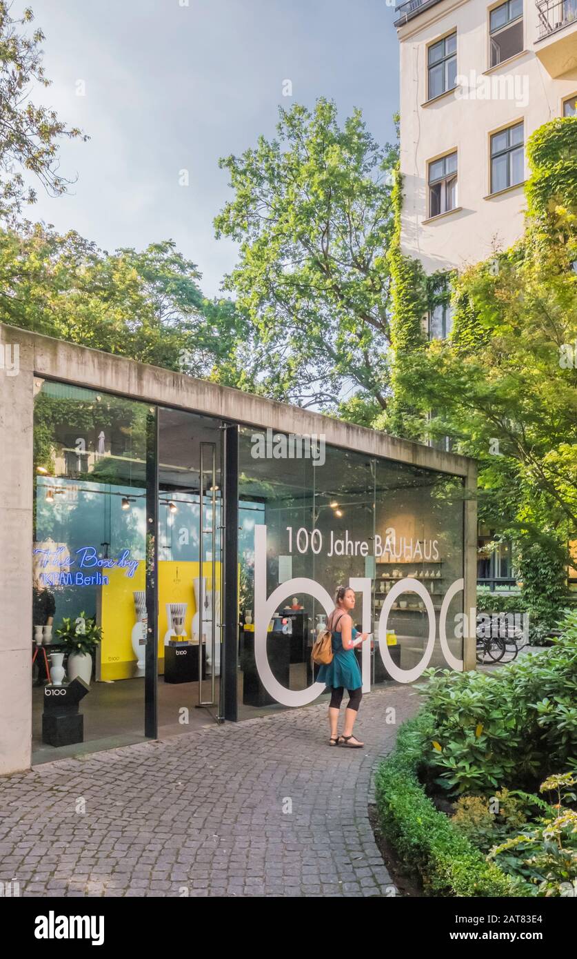 Königliche Porzellanfabrik, KPM-Box, bauhaus 100-jähriges Jubiläum, berlin, deutschland Stockfoto