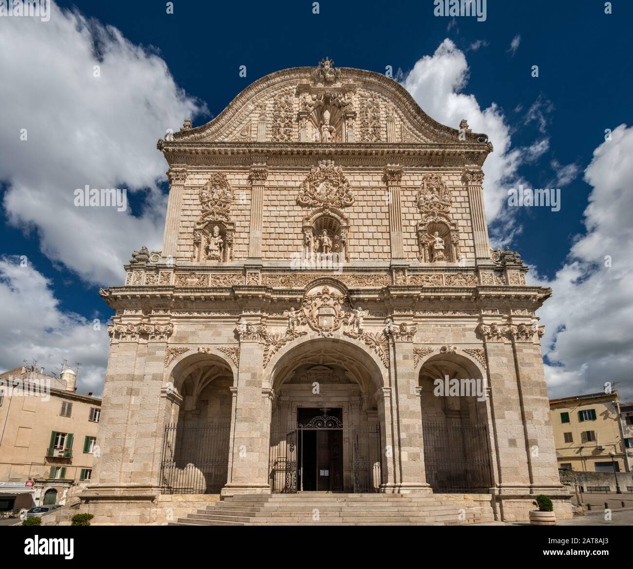 Die Fassade des Hotels Cattedrale di San Nicola, die Kathedrale Sankt Nikolaus, an der Piazza Duomo in Sassari, Sardinien, Italien Stockfoto