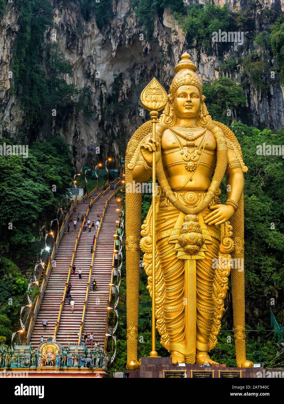 Statue des hindu-gottes Lord Muragan in Batu-Höhlen in Kuala Lumpur, Malaysia. Stockfoto
