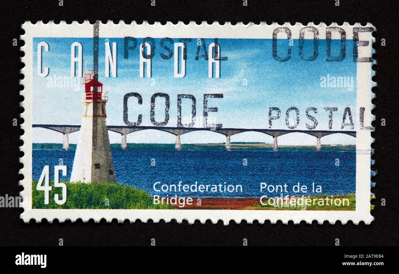 Kanadische Briefmarke, Canada Stamp, Canada Post, used Stamp, Canada 45c Code Postal, Confederation Bridge, Pont de la Confederation Stockfoto