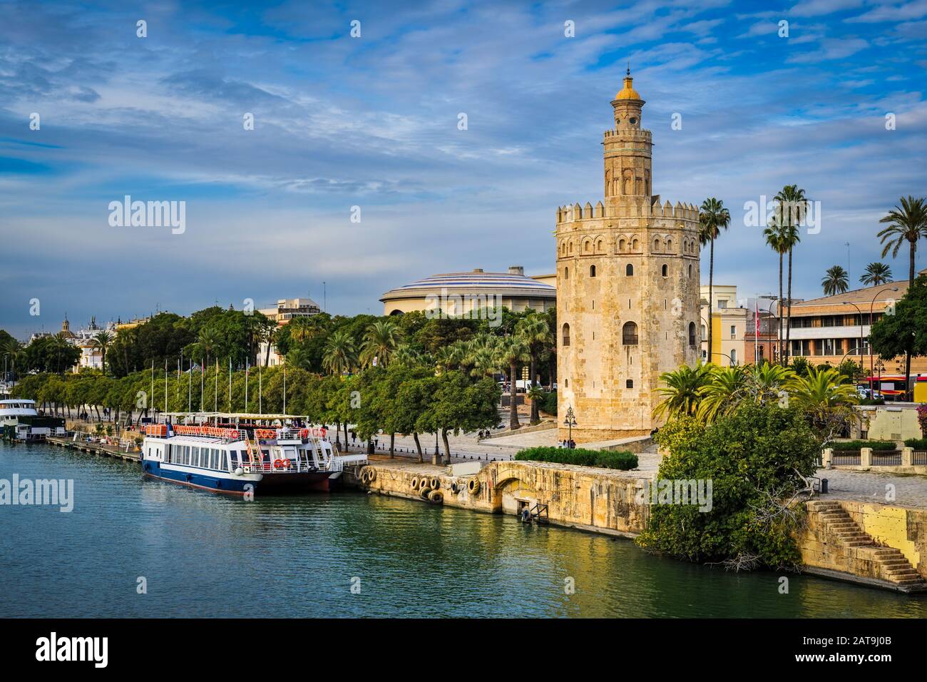 Goldener Turm (Torre del Oro) in Sevilla, Andalusien, Spanien Stockfoto