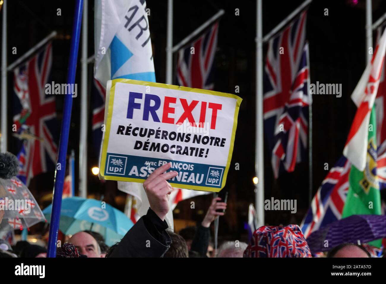 London, Großbritannien. Januar 2020. Frexit-Plakat auf der Brexit-Feier am Parliament Square, während Großbritannien die Europäische Union verlässt. Wir Danken Andrew Stehrenberger/Alamy Live News Stockfoto