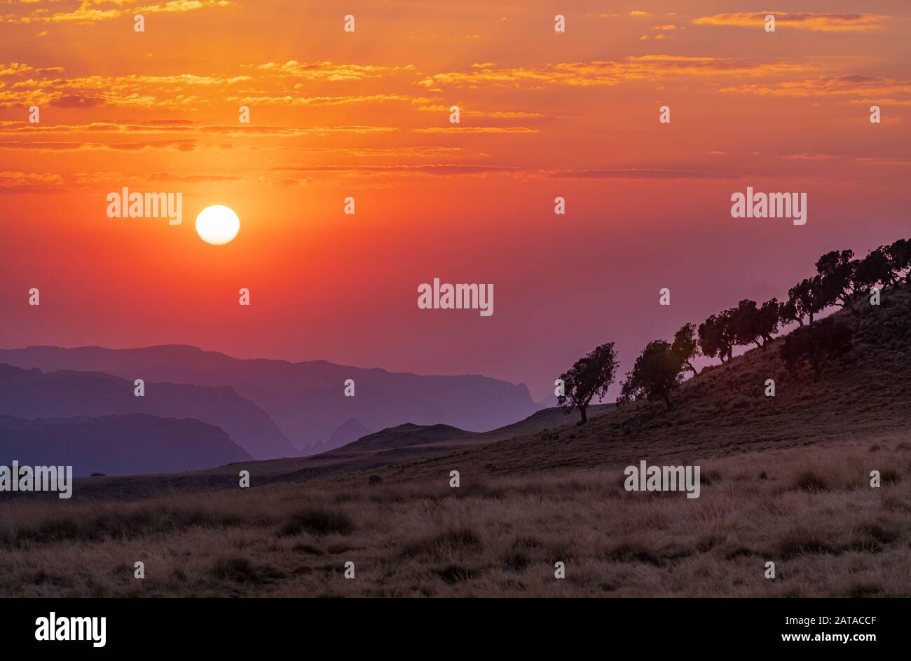 Sonnenuntergang in der herrlichen Berglandschaft des Simien-Gebirgs-Nationalparks, Äthiopien Stockfoto