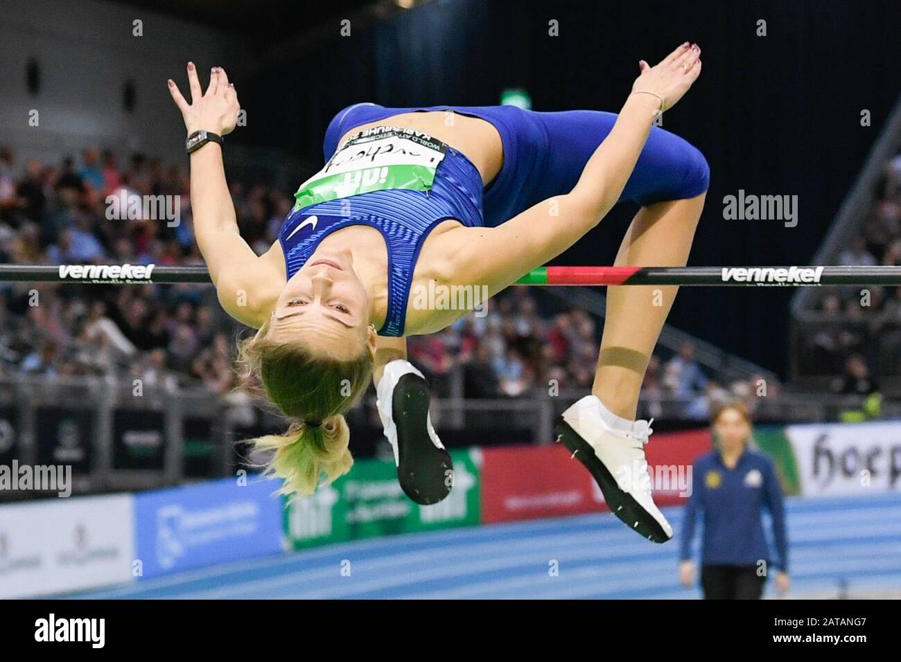 Rheinstetten, Deutschland. Januar 2020. Leichtathletik: Innenmeeting Karlsruhe, Yuliya Levchenko aus der Ukraine beim Stabhochsprung Credit: Tom Weller / dpa / Alamy Live News Stockfoto