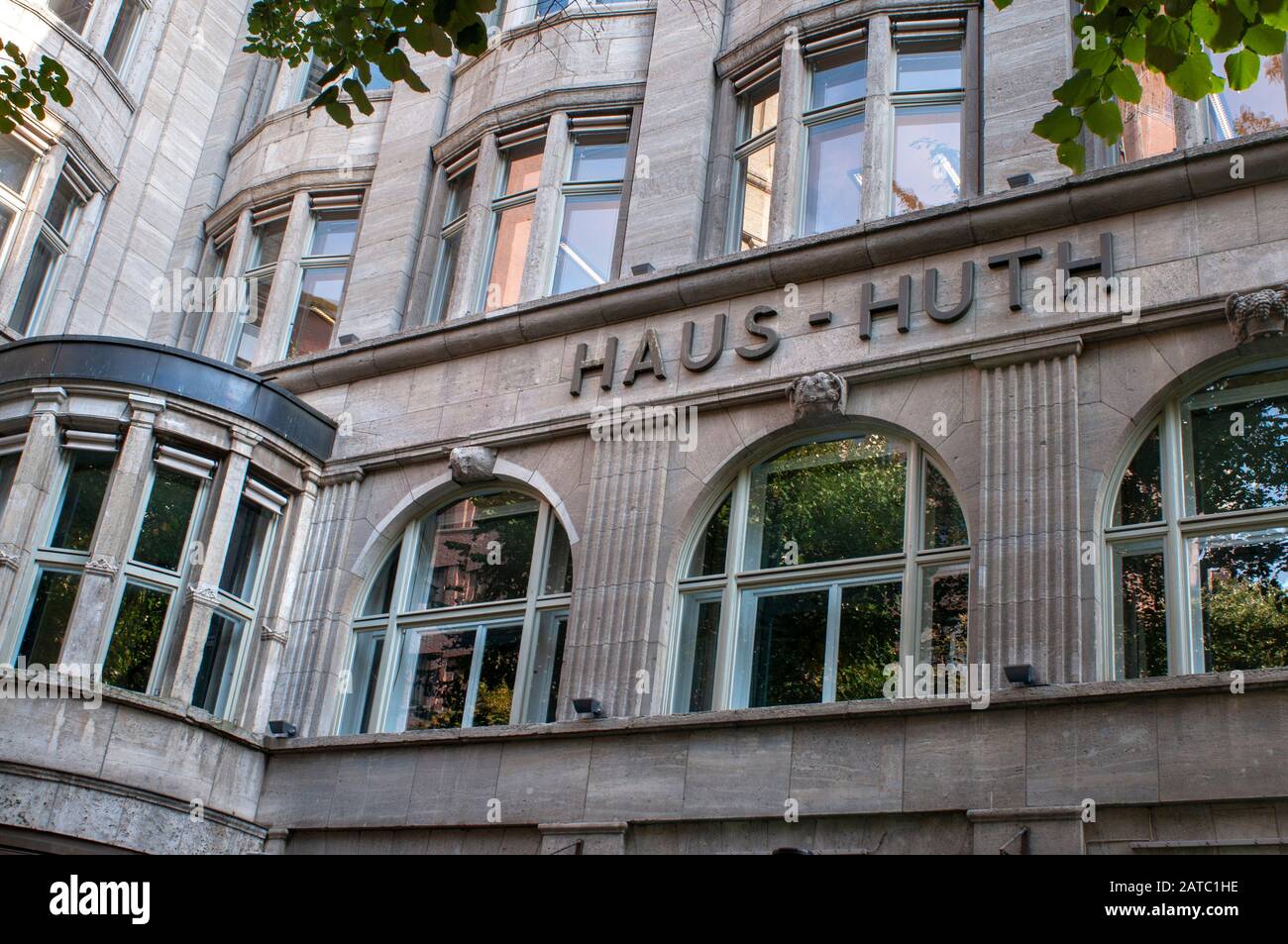 Haus Huth Gebäude im Einkaufszentrum Potsdamer Platz Arkaden, Berlin, Deutschland Stockfoto