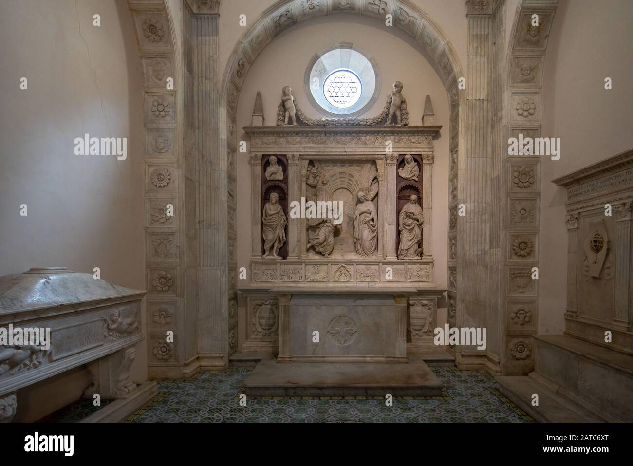 Complesso di Santa Maria di Monteoliveto o Sant'Anna dei Lombardi, Neapel - Cappella Correale Mastrogiudice Stockfoto
