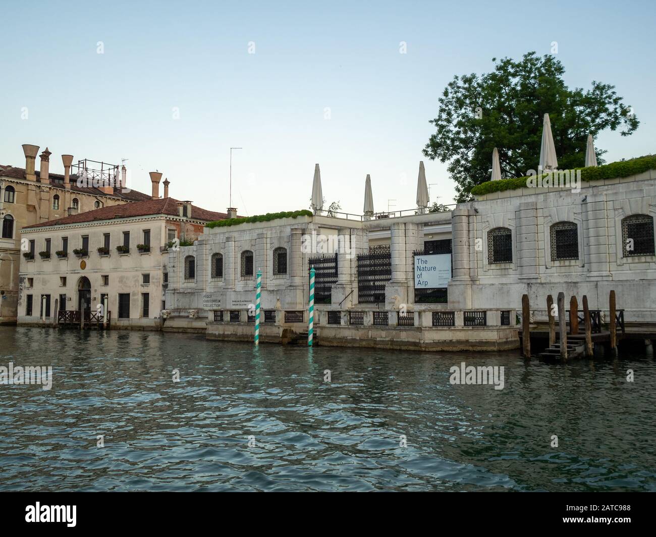 Peggy Guggenheim Collection Palazzo am Canal Grande, Venedig Stockfoto