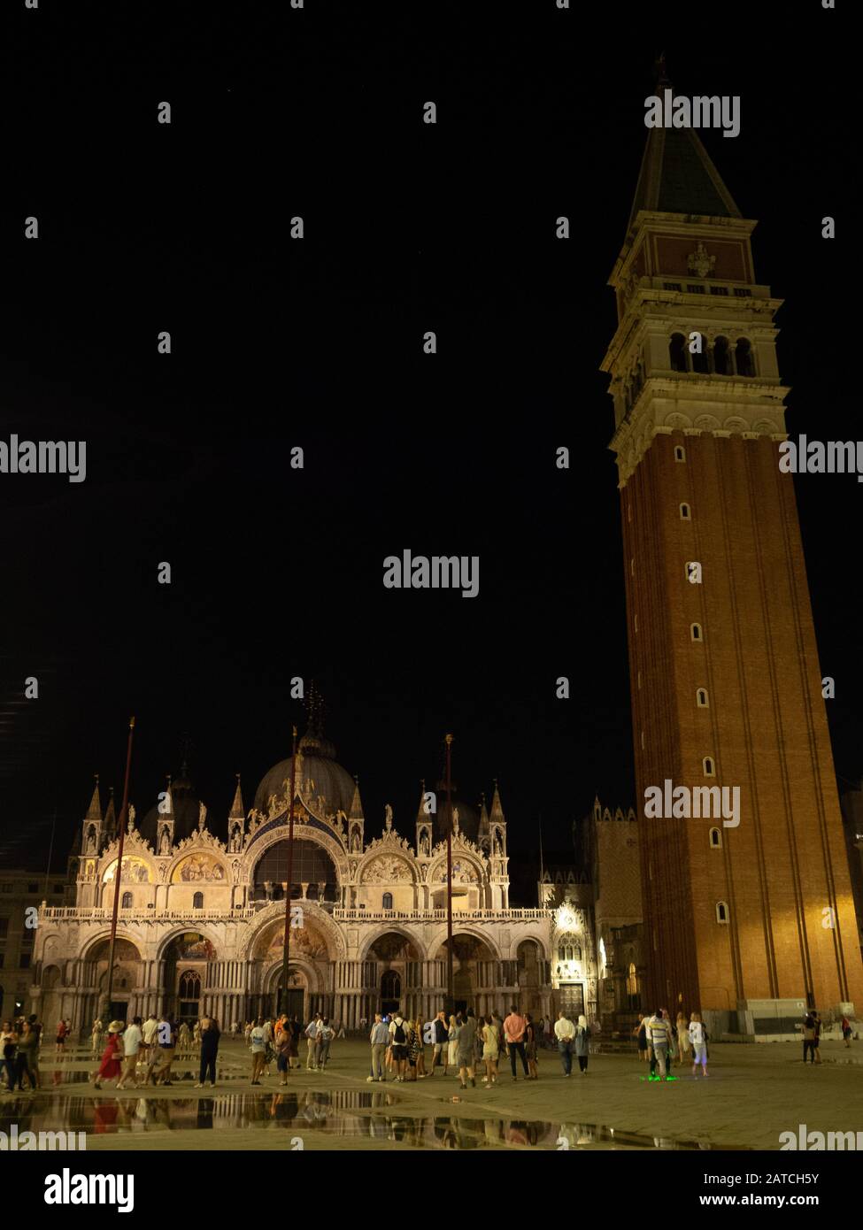 San Marco Platz bei Nacht, Venedig Stockfoto