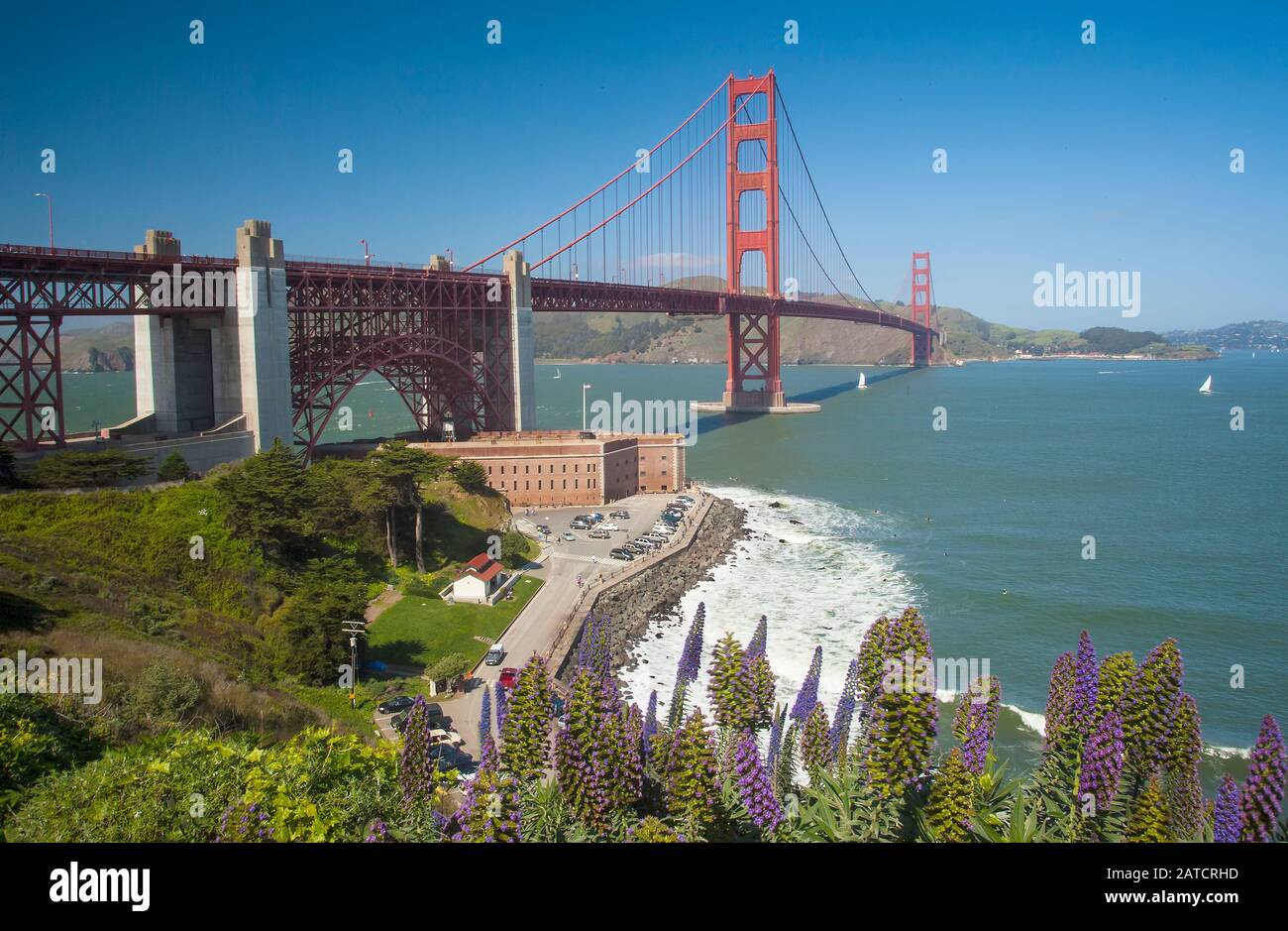 Golden Gate Bridge San Francisco aus Crissy Field Stockfoto