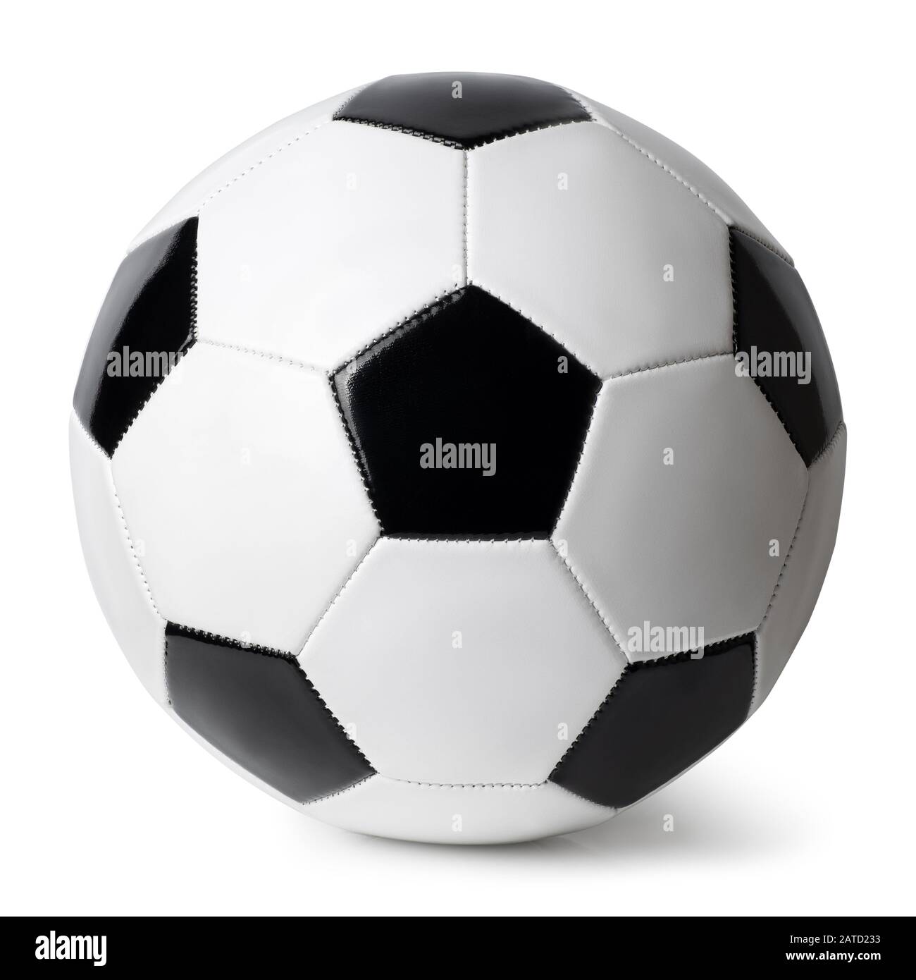 Fußball auf weißem Hintergrund mit Freistellungspfad isoliert Stockfoto