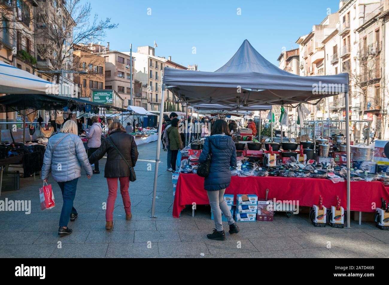 Verkaufsstände am Vic Street Market, Vic, Katalonien, Spanien Stockfoto