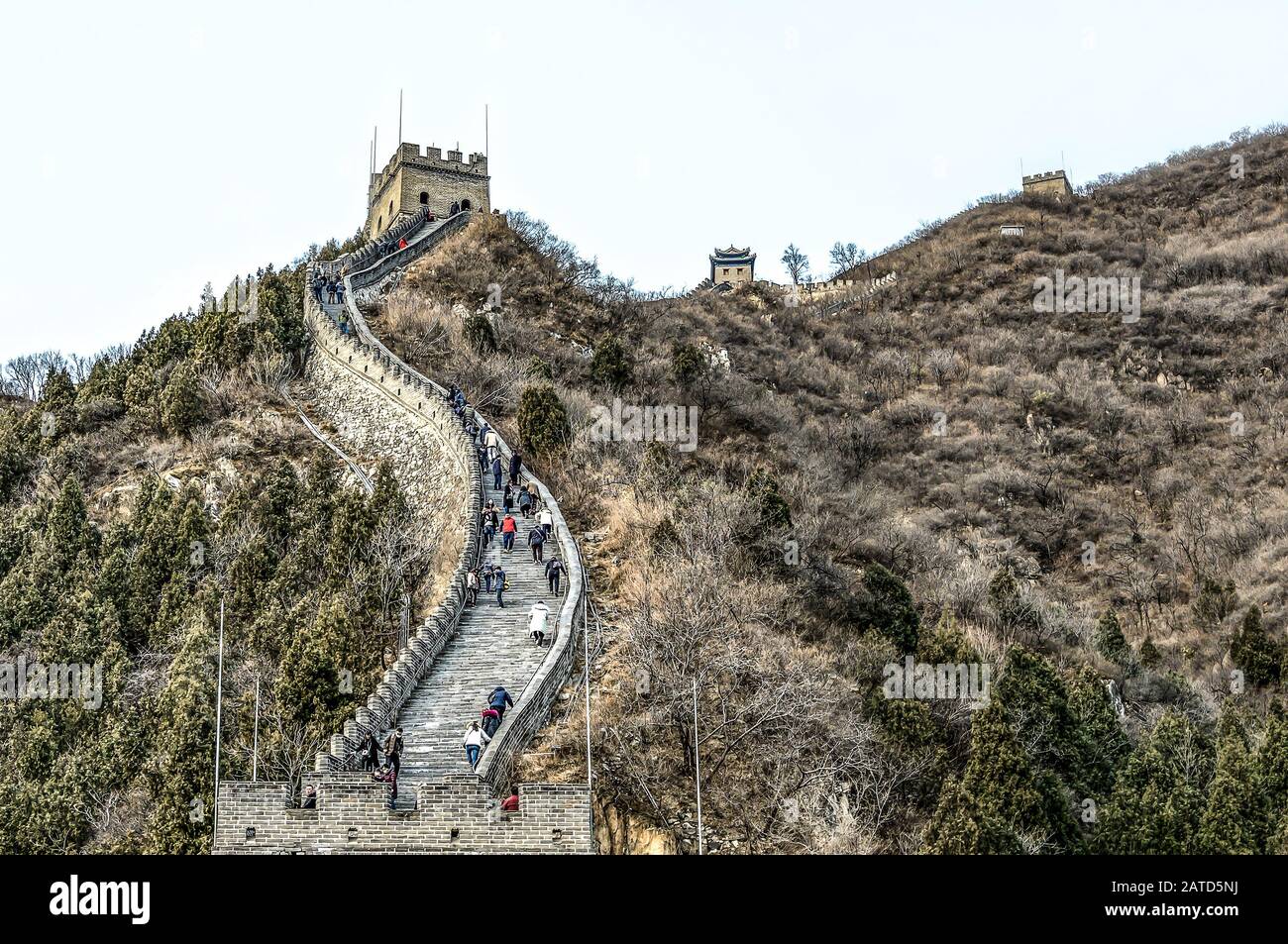 30.01.2019 Peking China Gebäude eines Fragments der Chinesischen Mauer in den Bergen bei Peking. Stockfoto