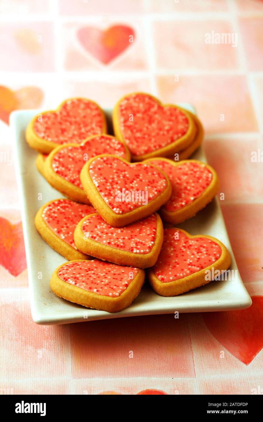 Herzförmige Plätzchen, Valentinstag. Stockfoto