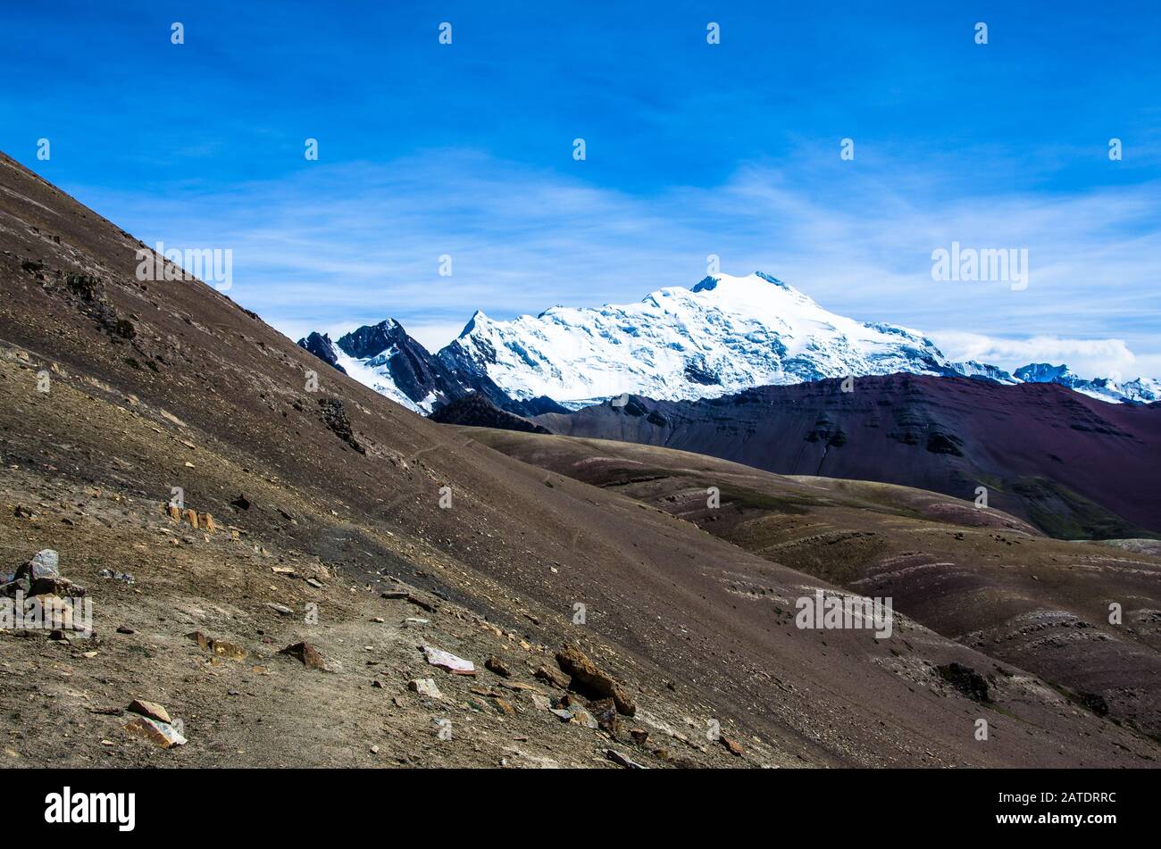 Vinicunca, Peru - Rainbow Mountain (5200 m) in den Anden, Cordillera de los Andes, Region Cusco in Südamerika. Berge Peru Landschaft Stockfoto