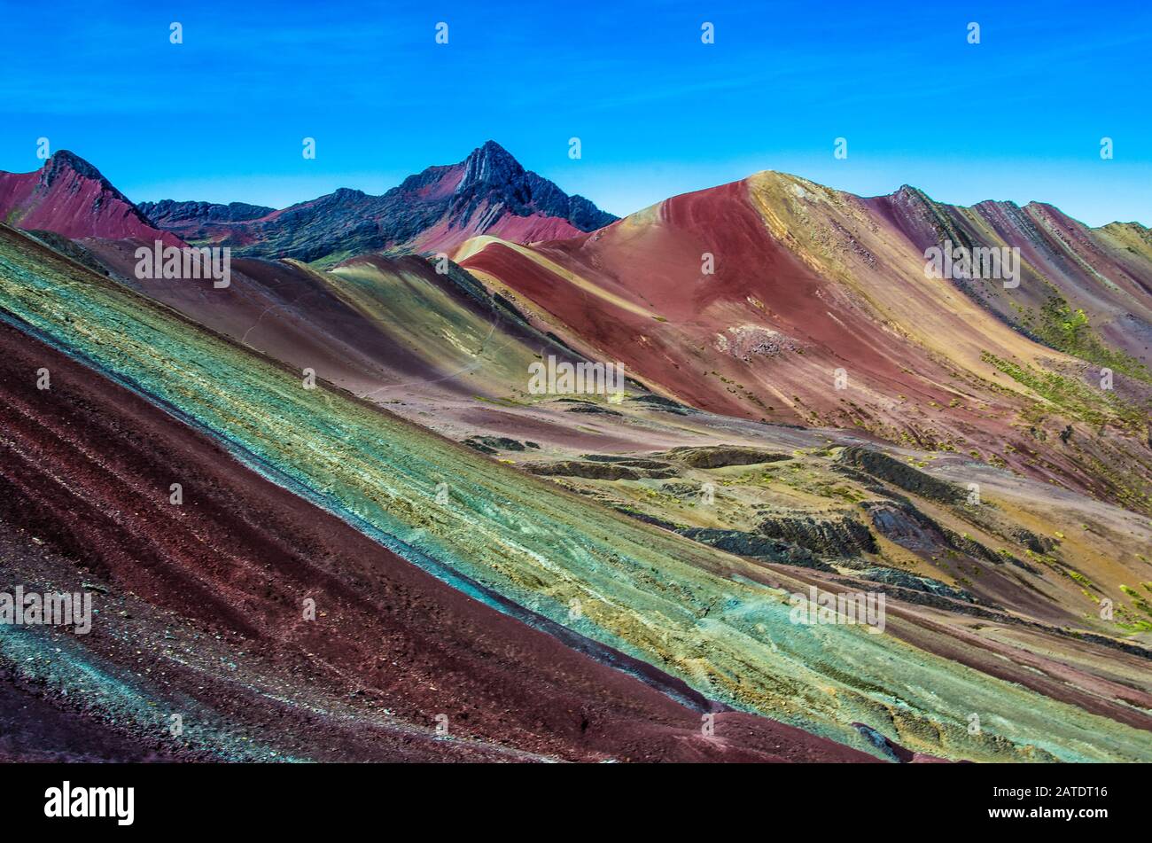 Vinicunca, Peru - Rainbow Mountain (5200 m) in den Anden, Cordillera de los Andes, Region Cusco in Südamerika. Berge Peru Landschaft Stockfoto