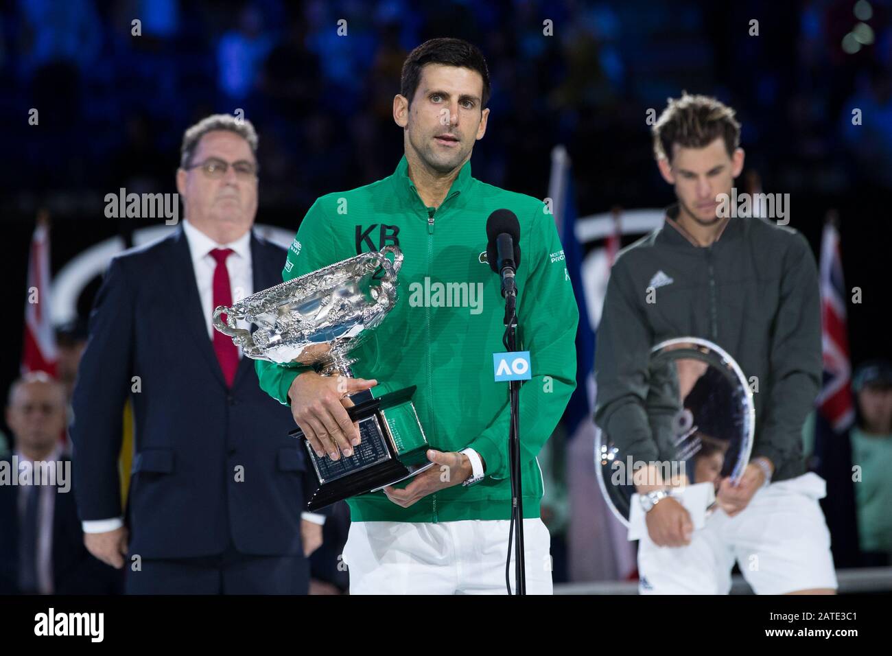 Novak Djokovic aus Serbien besiegte Dominic Thiem aus Österreich. , . im Melbourne Park, Melbourne, Australien am 2. Februar 2020. Foto von Peter Dovgan. Kredit: UK Sports Pics Ltd/Alamy Live News Stockfoto