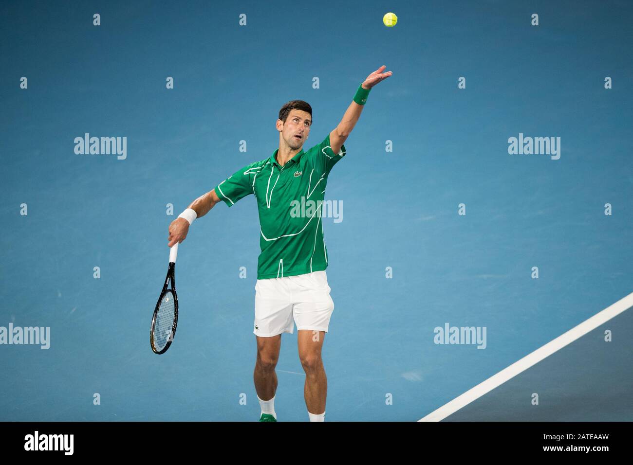 Novak Djokovic aus Serbien besiegte Dominic Thiem aus Österreich. , . im Melbourne Park, Melbourne, Australien am 2. Februar 2020. Foto von Peter Dovgan. Kredit: UK Sports Pics Ltd/Alamy Live News Stockfoto