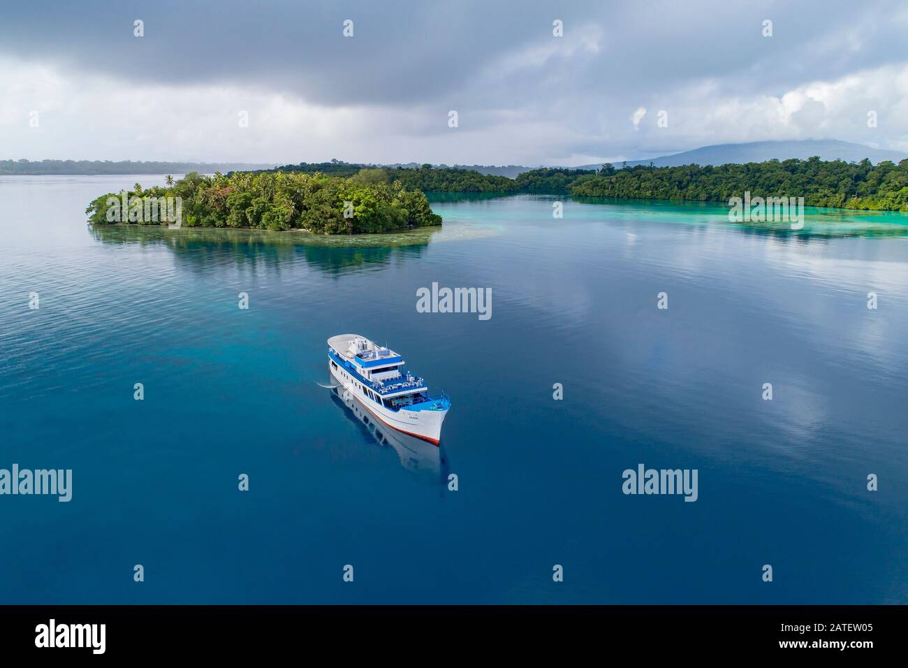 Luftbild aus Lutzens Dorf, Marovo Lagune, Vielleicht die größte Salzwasserlagune der Welt, Salomonen, Solomon Meer Stockfoto