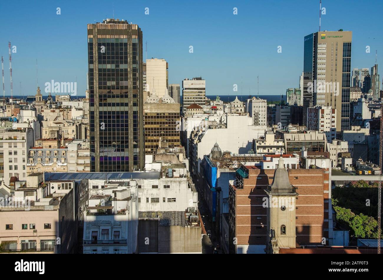 Buenos Aires, Argentinien, - Februar. 20. 2016: Stadtbild von Buenos Aires, Hauptstadt Argentiniens, Panorama des Geschäfts- und historischen Zentrums der ci Stockfoto