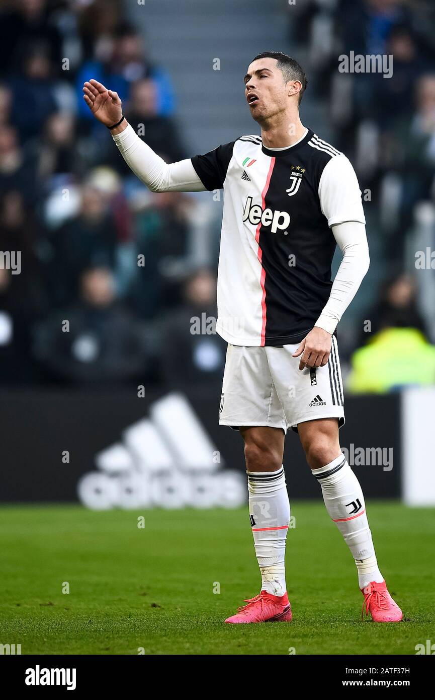 Turin, Italien - 02. Februar 2020: Cristiano Ronaldo von Juventus FC reagiert während des Serie-A-Fußballspiels zwischen Juventus FC und ACF Fiorentina. Kredit: Nicolò Campo/Alamy Live News Stockfoto