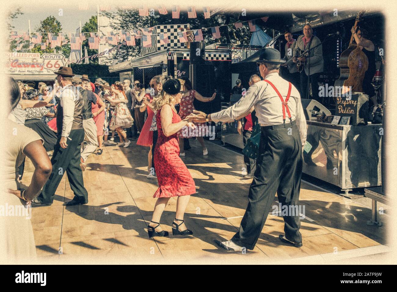 Tanz im amerikanischen Stil im Goodwood Revival Stockfoto