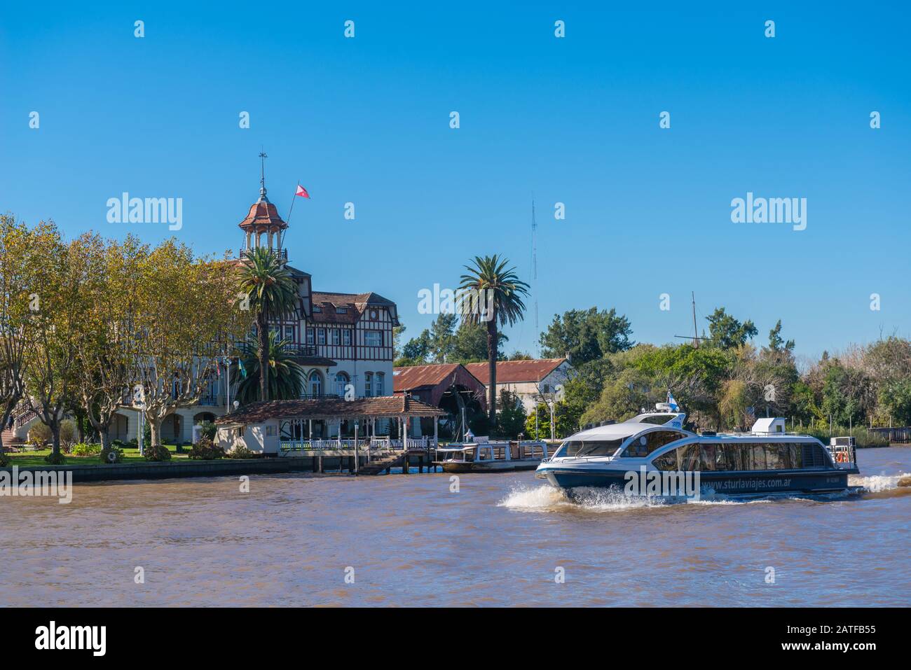 Promenade entlang des Flussufers, Tigre, La Plata Delta, Buenos Aires, Argentinien, Lateinamerika Stockfoto Promenade entlang des Flussufers, Tigre, La Plata Delta, Buenos Aires, Argentinien, Lateinamerika Stockfoto